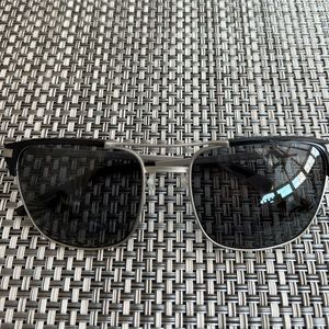 Men “Barton Perreira” Polarized Sunglasses